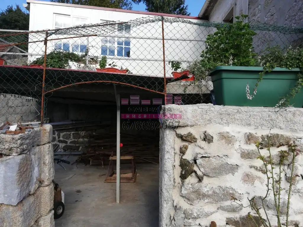 Parking de Finca rústica en venta en Ponteareas con Jardín privado, Terraza y Piscina