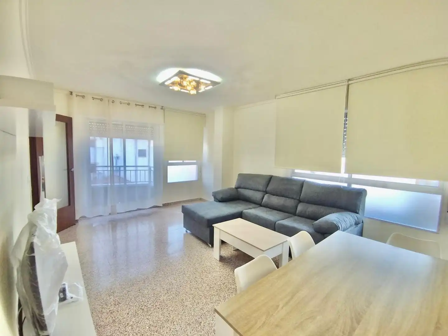 Sala de estar de Apartamento de alquiler en Almoradí con Amueblado, Microondas y TV