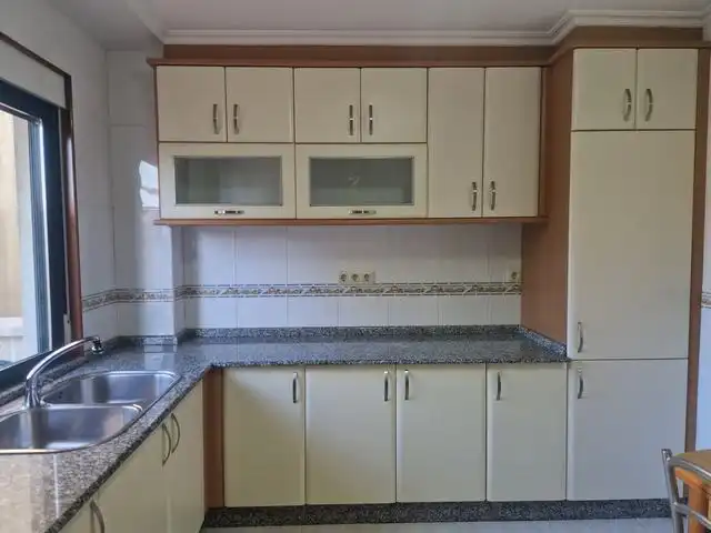 Kitchen of Flat for sale in Ames  with Heating, Private garden and Terrace