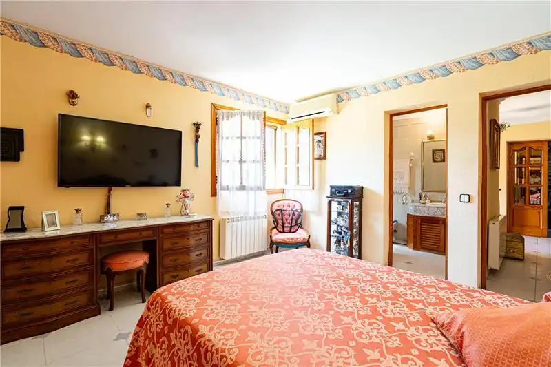 Dormitori de Casa o xalet en venda en Llucmajor amb Aire condicionat, Calefacció i Jardí privat