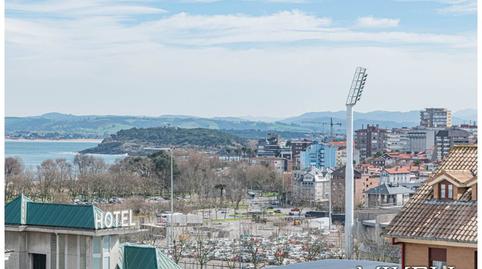Foto 5 de Piso en venta en Avenida Cantabria, La Pereda, Santander