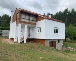 Vista exterior de Casa o xalet en venda en Meis amb Balcó