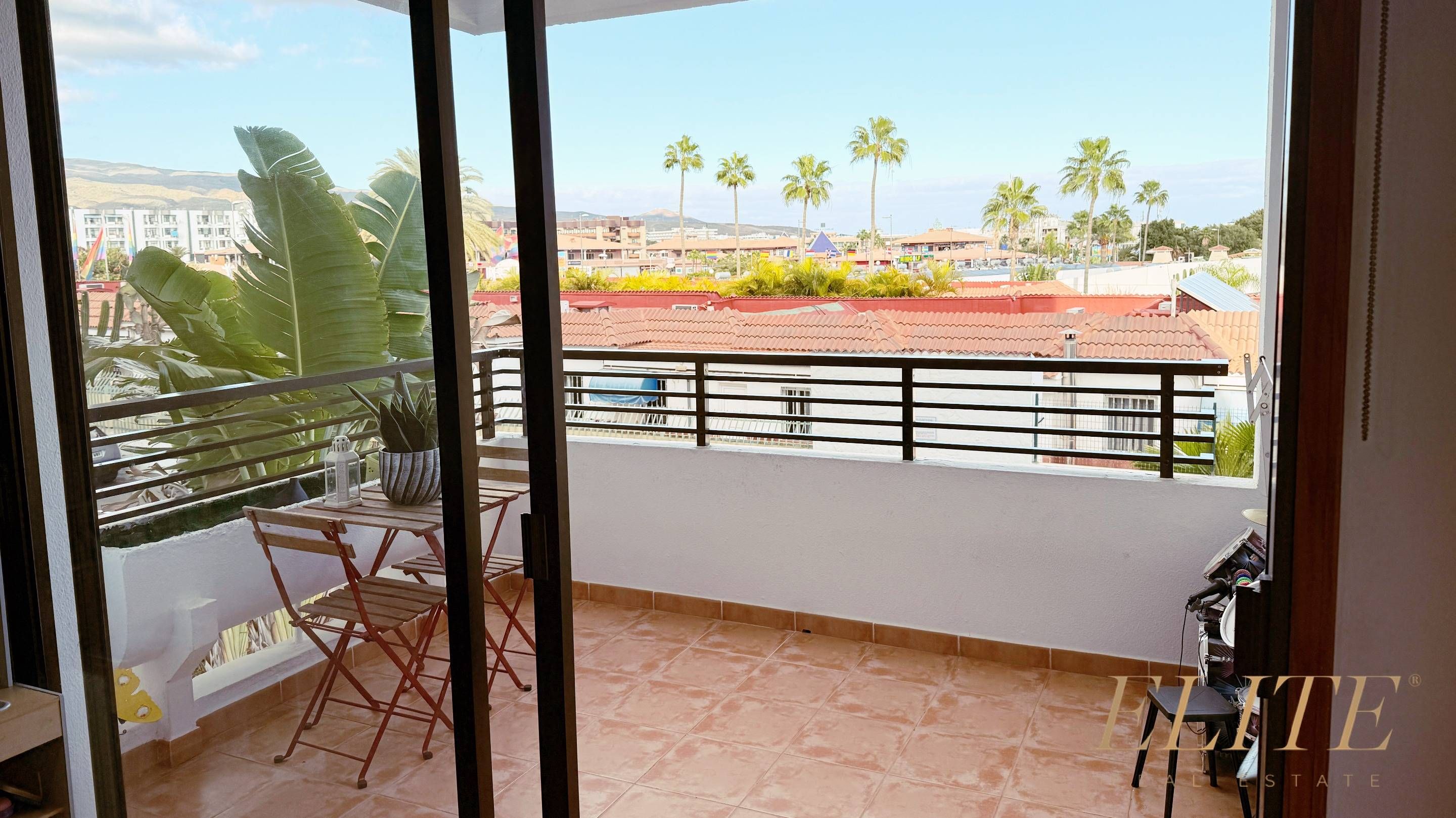 Terrassa de Apartament en venda en San Bartolomé de Tirajana amb Jardí privat, Terrassa i Piscina comunitària