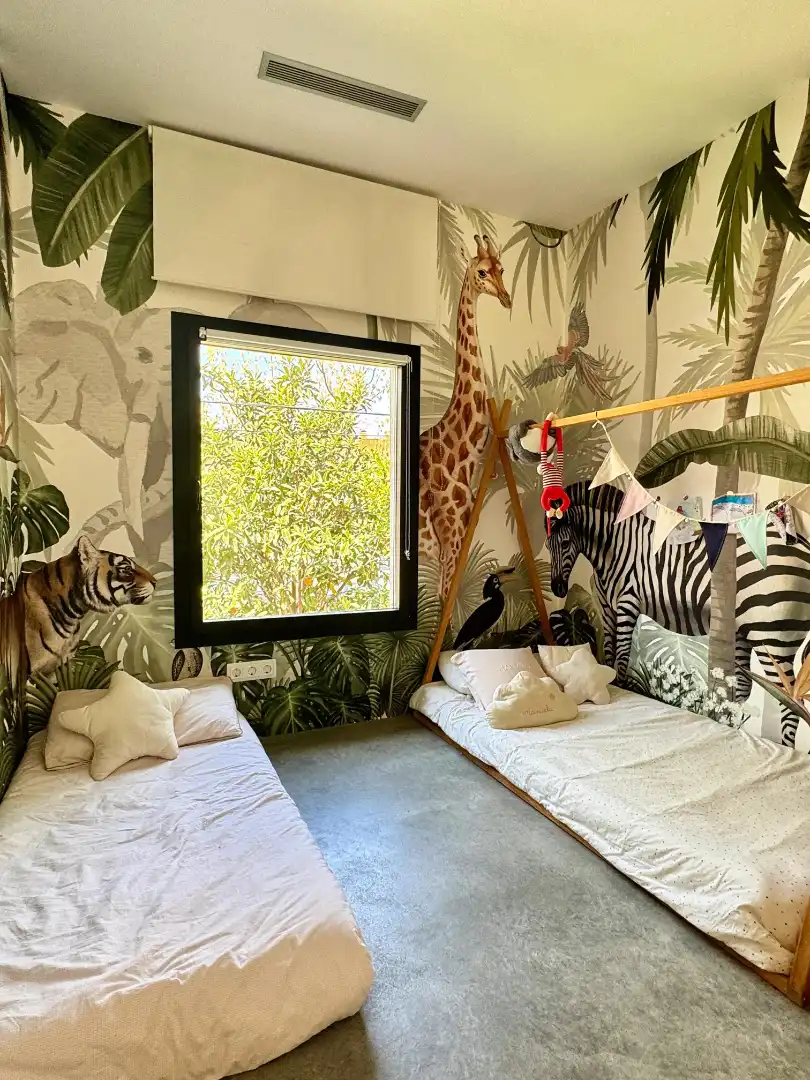 Dormitori de Casa o xalet de lloguer en Madrid amb Aire condicionat, Calefacció i Jardí privat