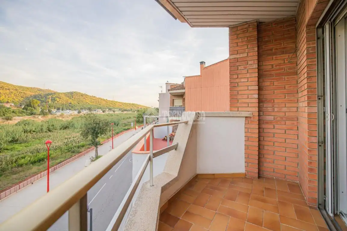 Casa amb terrassa en venda a Montcada Centre - La Ribera, imagen 6