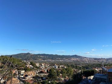 Terreno residenziale in vendita a Avinguda del Mil·lenari 56