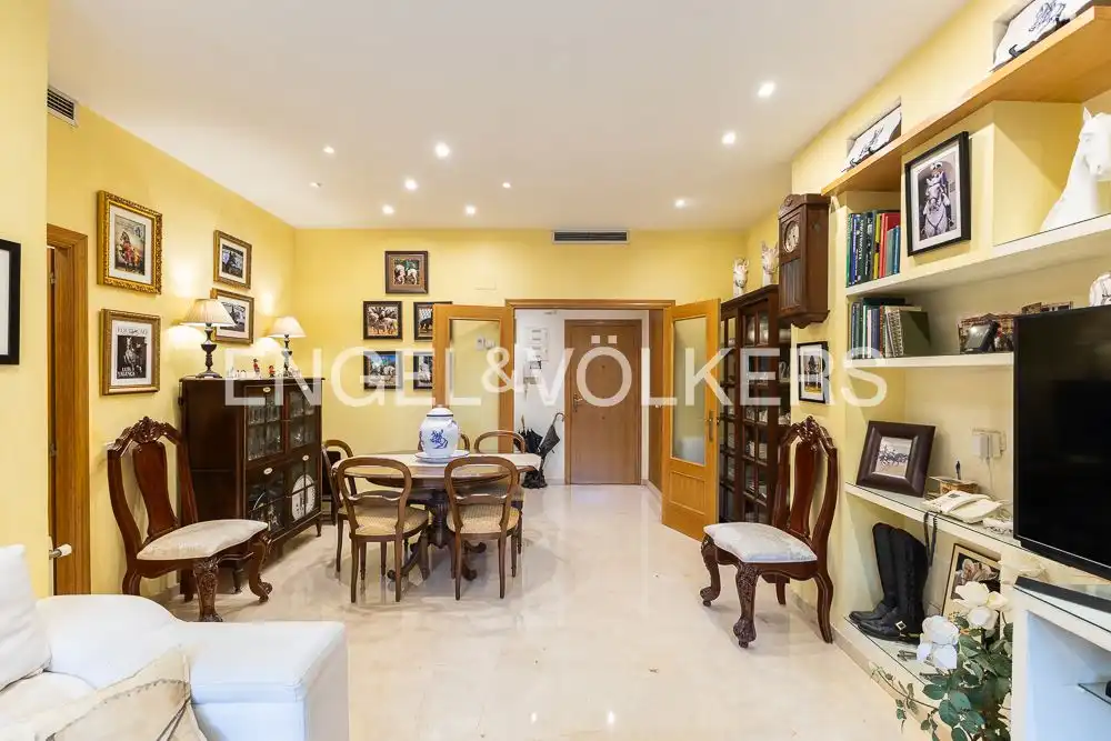 Comedor de Piso en venta en Valencia con Aire acondicionado, Calefacción y Jardín privado