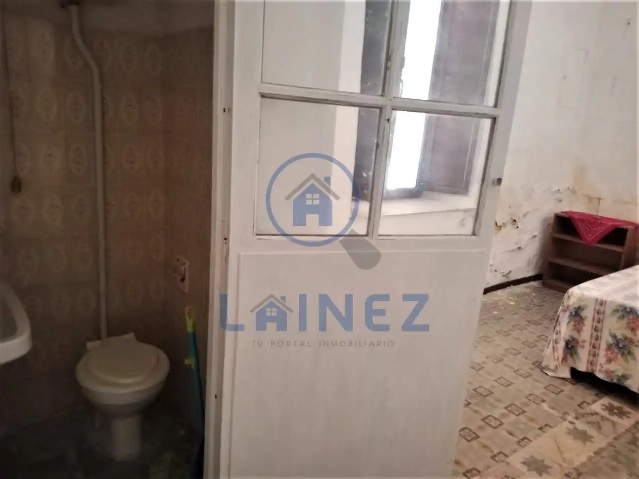 Bathroom of Houses for sale in Granja de Torrehermosa  with Heating, Private garden and Storage room