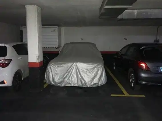 Garage zum Verkauf in Calle del Doctor Zamenhof, 40, Salvador