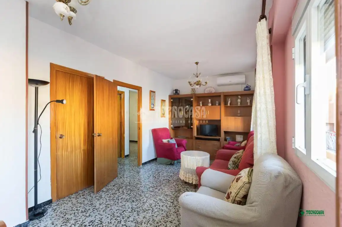 Sala de estar de Piso en venta en Almería con Aire acondicionado