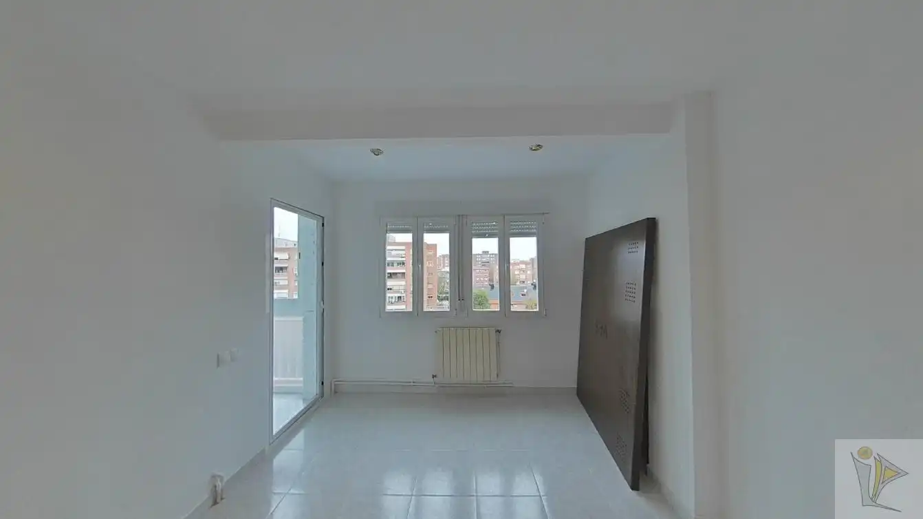 Flat for sale in CL CALLAO , La Avanzada - La Cueva