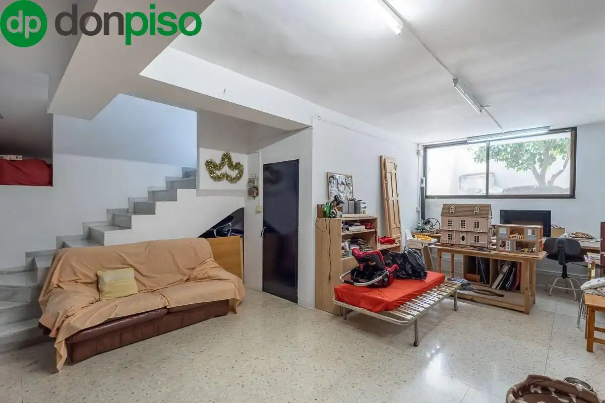 Casa o xalet en venda en Granada amb Aire condicionat, Calefacció i Terrassa