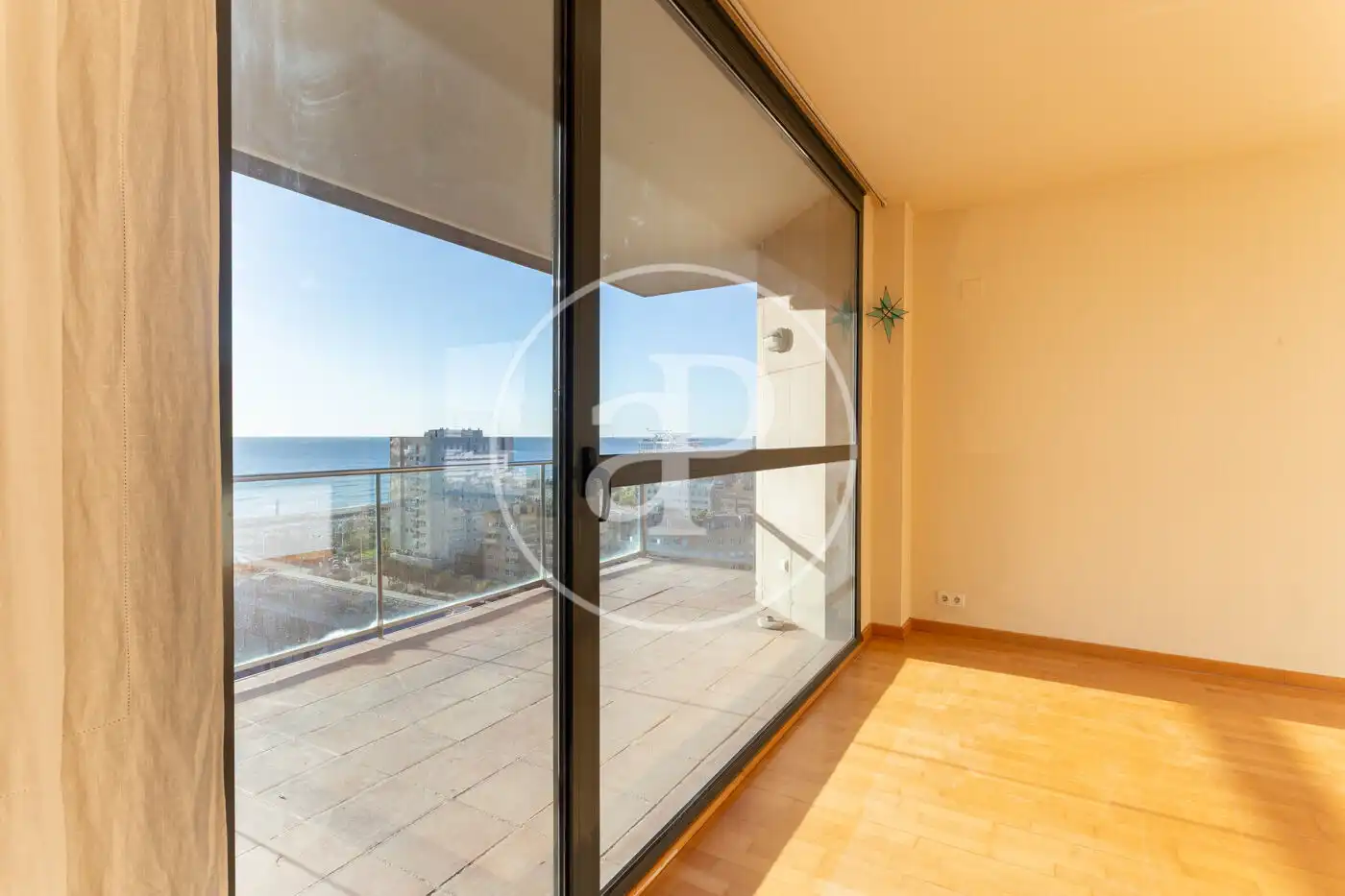 Vista exterior de Piso en venta en  Barcelona Capital con Aire acondicionado, Calefacción y Jardín privado