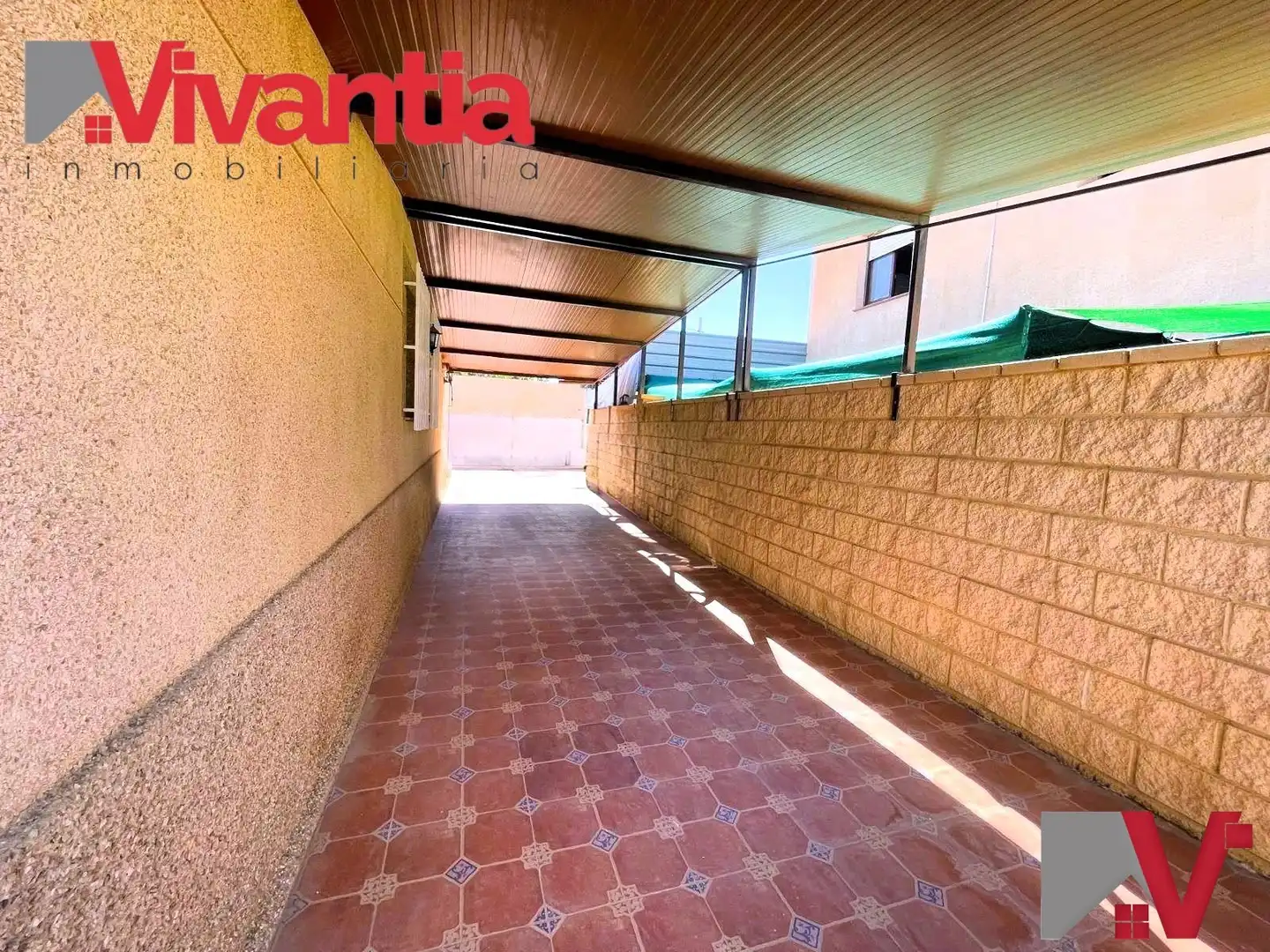 Vista exterior de Casa adosada en venda en Pulpí amb Terrassa i Moblat