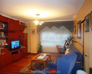 Living room of Flat for sale in Santurtzi   with Parquet flooring and Storage room