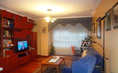 Living room of Flat for sale in Santurtzi 