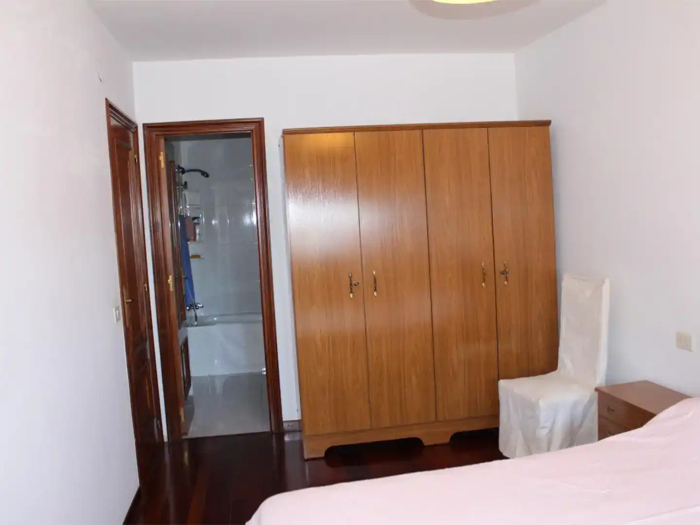Habitación de Piso en venta en Becerreá con Parquet, Trastero y Amueblado