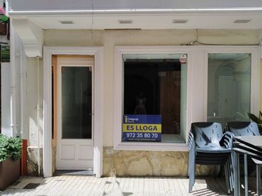 Business premises to rent in Calle Mercaders 7