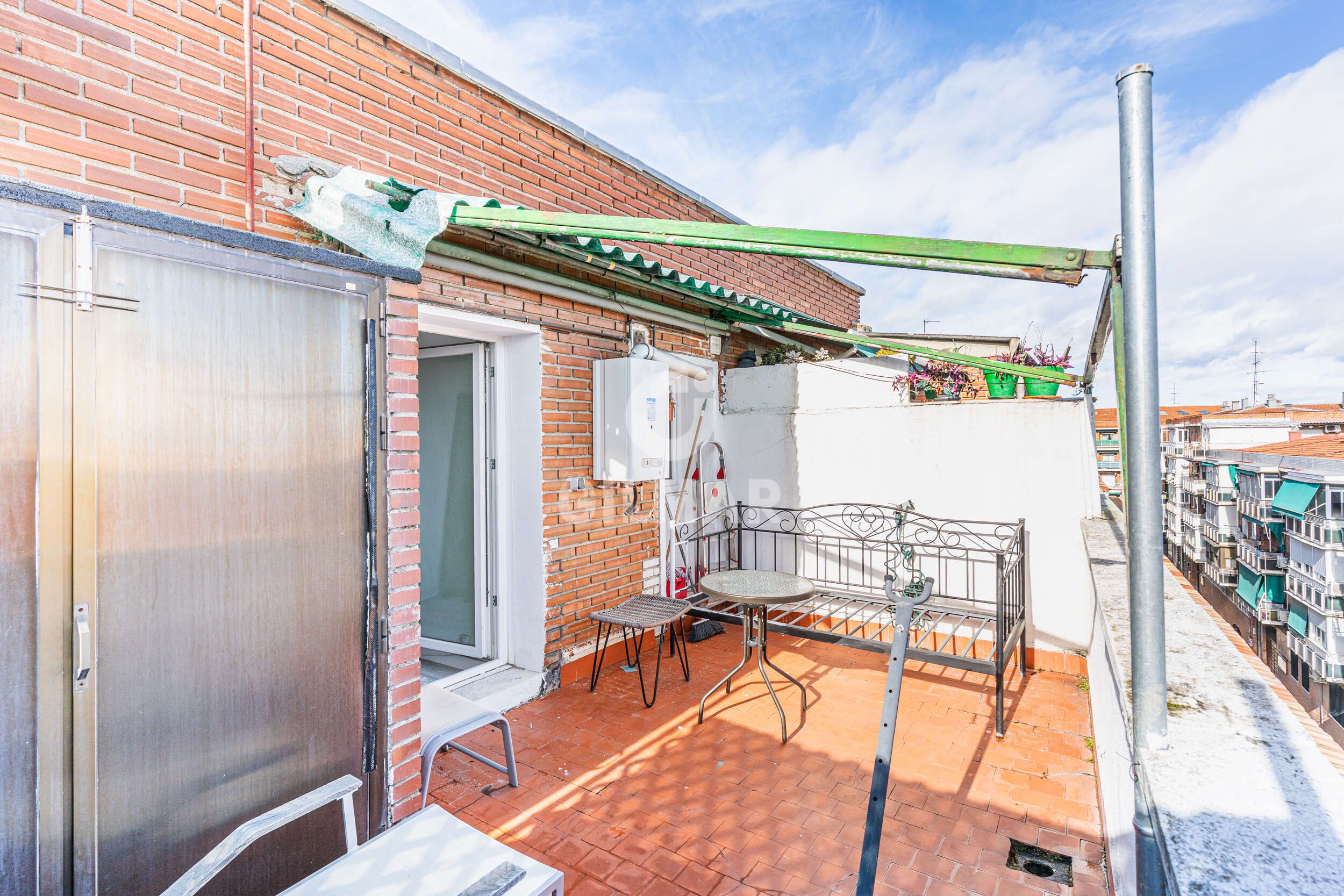Terrace of Flat for sale in  Madrid Capital  with Heating and Balcony