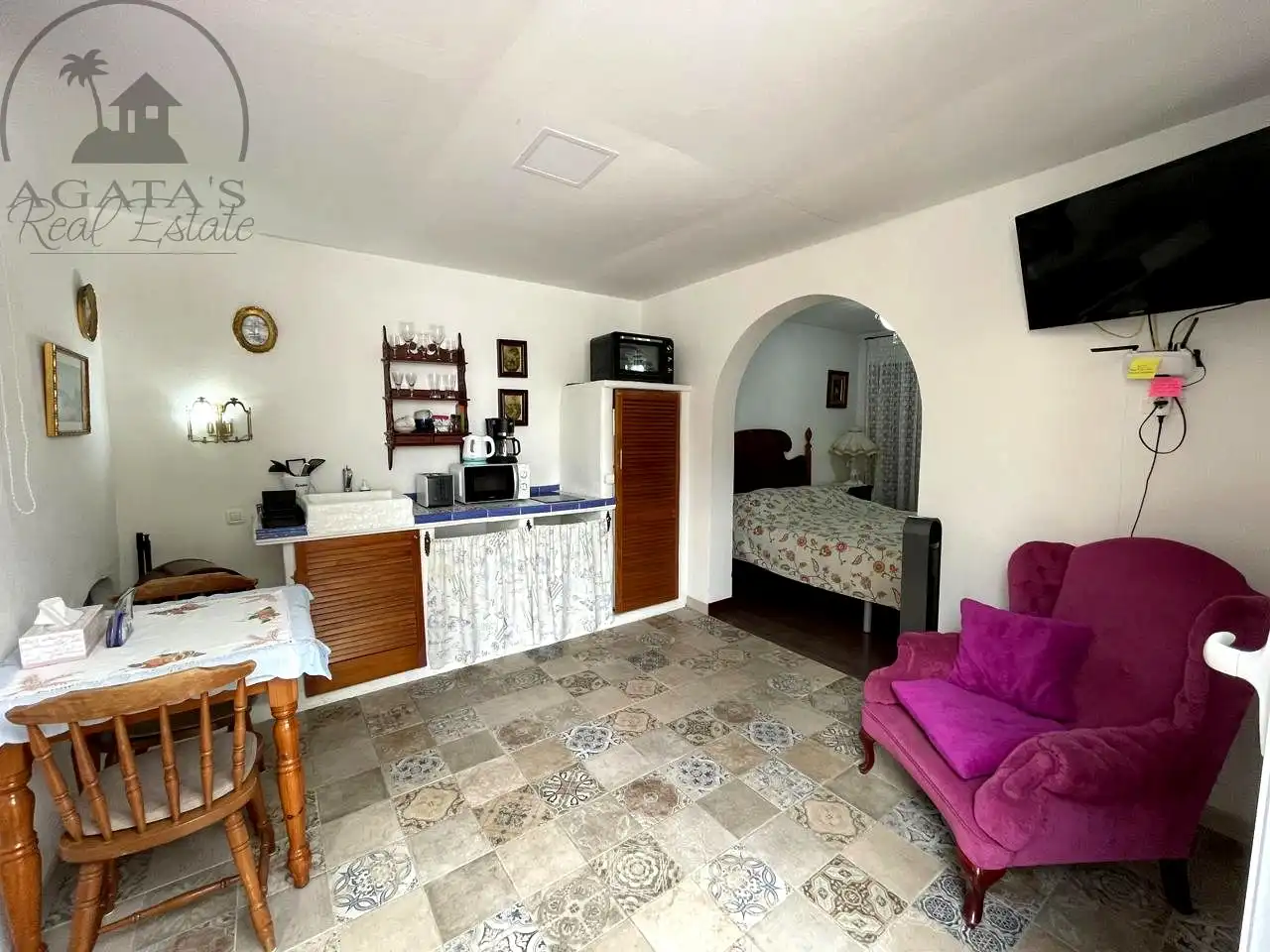 Sala d'estar de Casa o xalet en venda en Adeje amb Terrassa, Moblat i Piscina comunitària