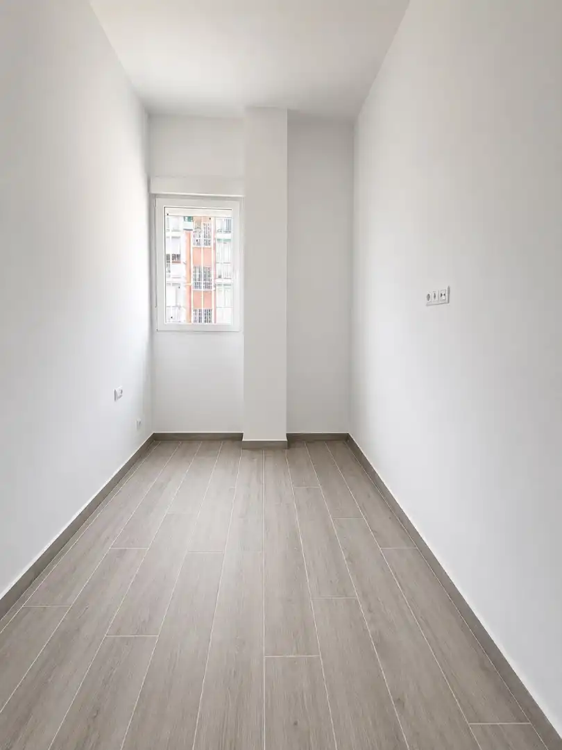 Terraza de Piso en venta en Madrid con Calefacción y Horno
