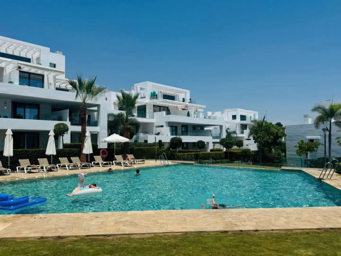 Habitatge amb piscina en venda a Benamara - Atalaya