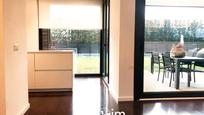 Sala d'estar de Casa o xalet en venda en Llagostera amb Aire condicionat, Calefacció i Jardí privat