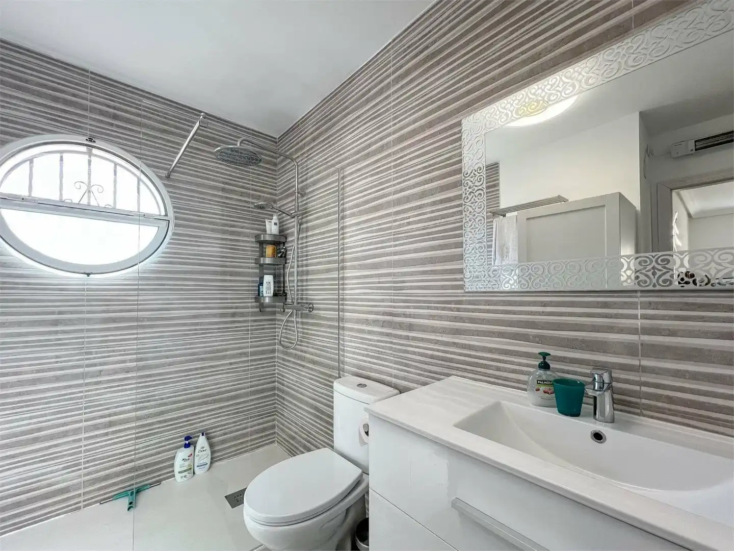 Baño de Casa o chalet en venta en Orihuela con Aire acondicionado, Jardín privado y Terraza