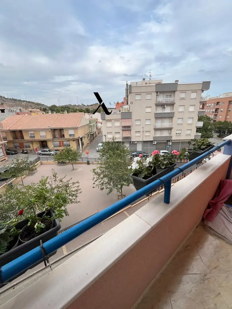 Vista exterior de Piso en venta en Lorca Ciudad