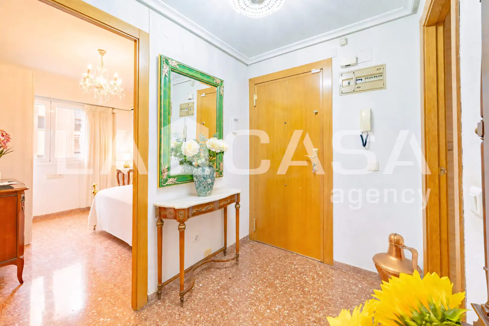 Flat for sale in Valencia  with Furnished