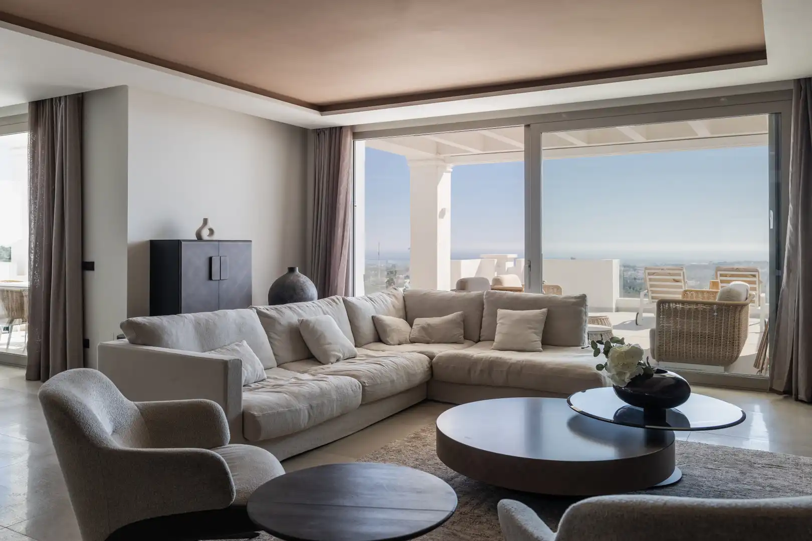 Appartement compact avec terrasse à vendre à Nueva Andalucía, imagen 2