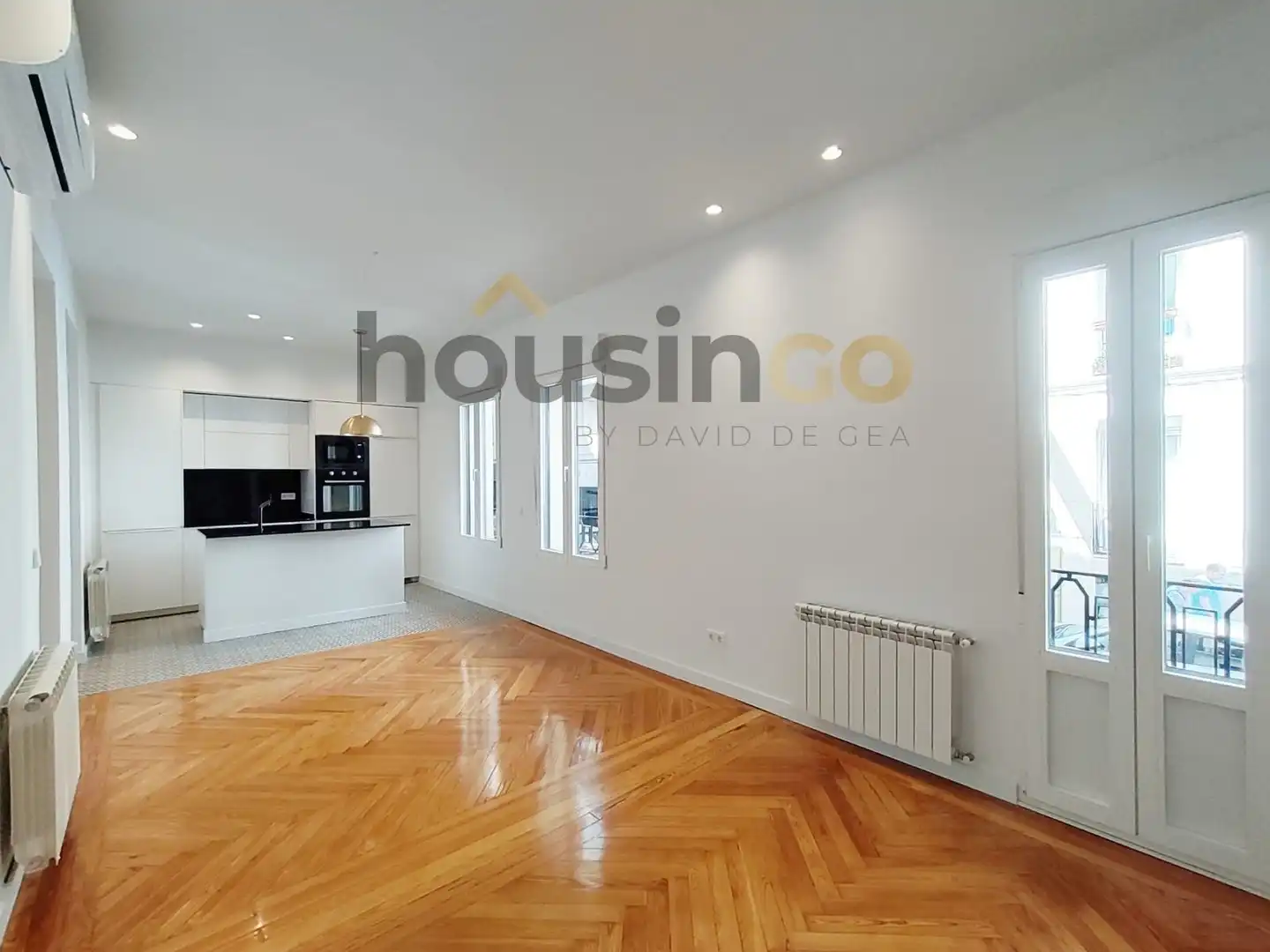 Sala d'estar de Pis de lloguer en  Madrid Capital amb Aire condicionat, Calefacció i Moblat