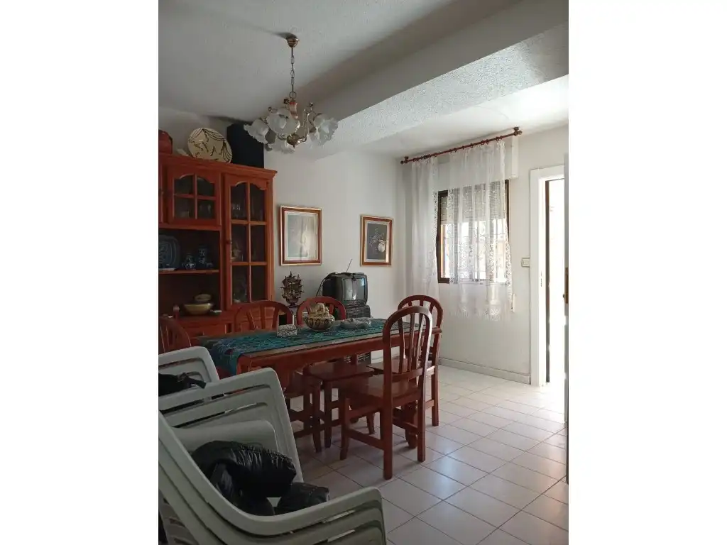 Menjador de Casa adosada en venda en Salobreña amb Piscina