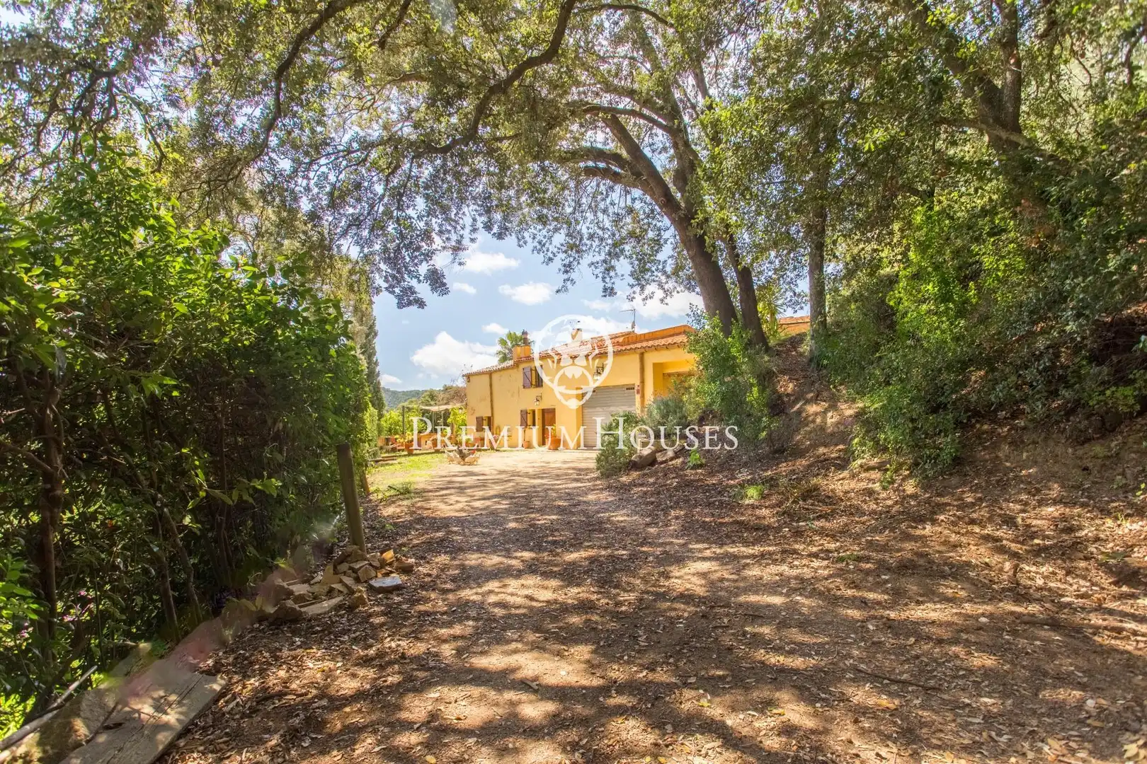Vista exterior de Finca rústica en venta en Sant Iscle de Vallalta con Calefacción, Jardín privado y Terraza