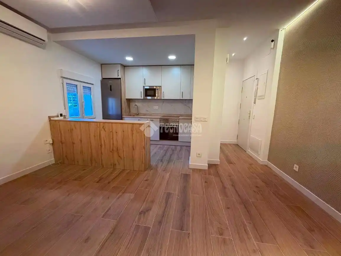 Appartamento con ascensore in vendita a La Alhóndiga, imagen 3