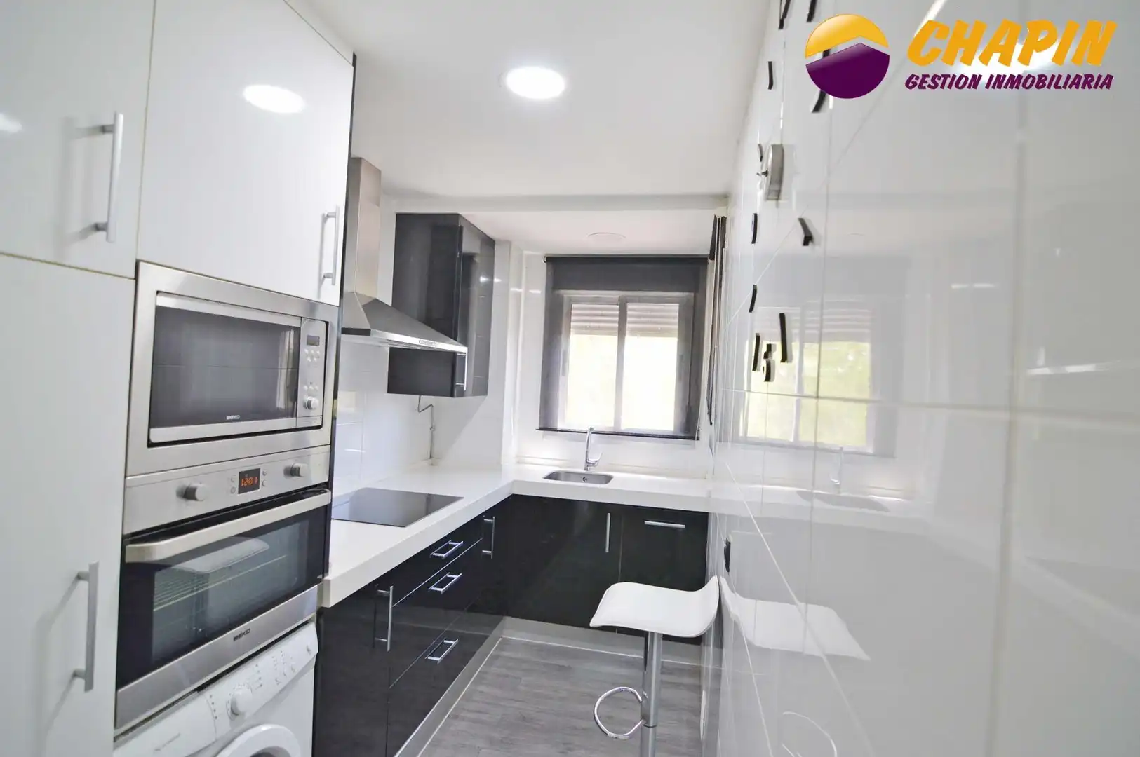 Cocina de Piso en venta en Jerez de la Frontera con Aire acondicionado, Trastero y Amueblado
