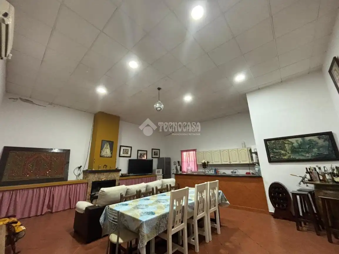 Kitchen of Country homes for sale in La Luisiana