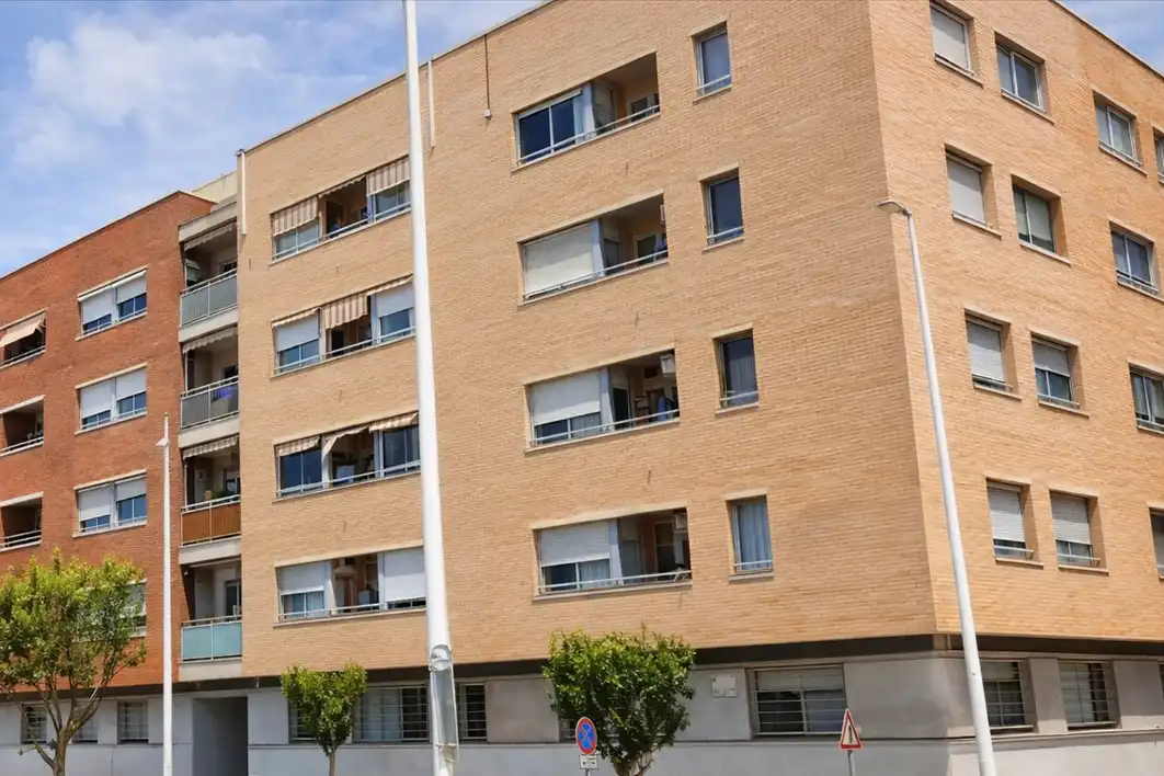 Flat with lift for sale in Carrer Francesc Larrode Mestre 10