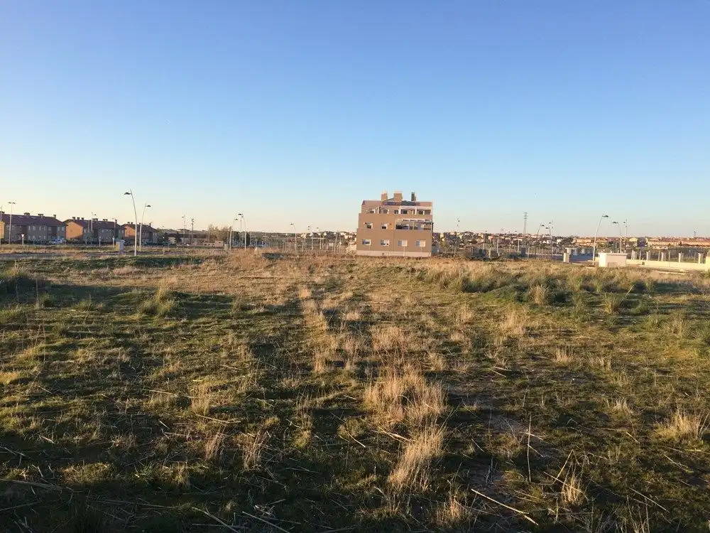Terreni e lotti in vendita a Palazuelos de Eresma, imagen 3