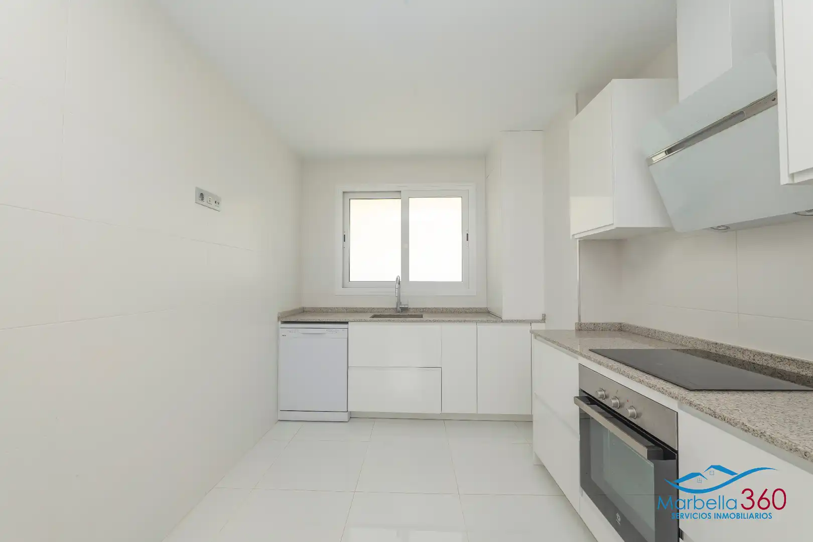 Wohnung zum Verkauf in Calle Nuestra Señora de Gracia, 14, Playa Bajadilla - Puertos