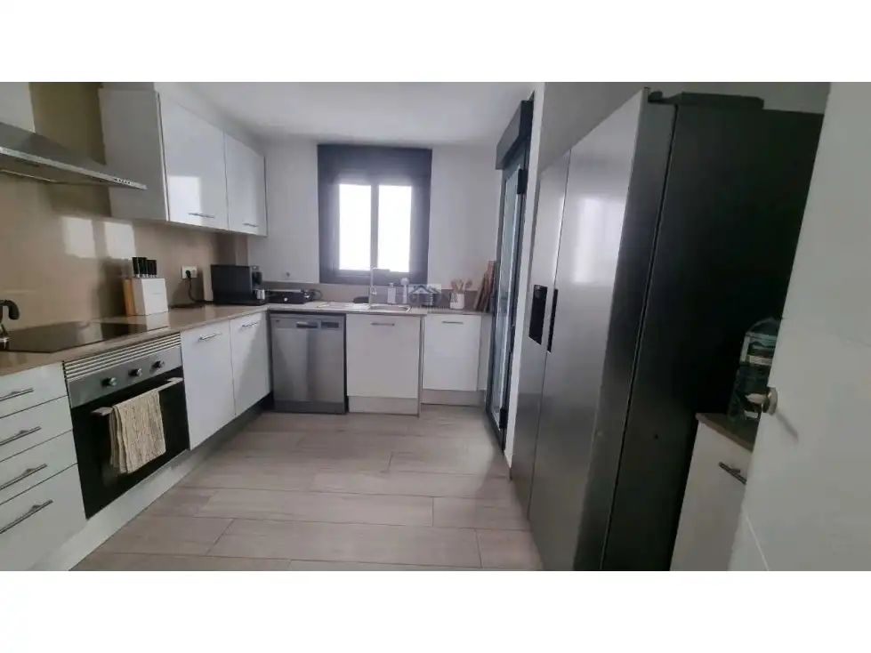 Cocina de Apartamento en venta en Dénia con Aire acondicionado, Calefacción y Terraza
