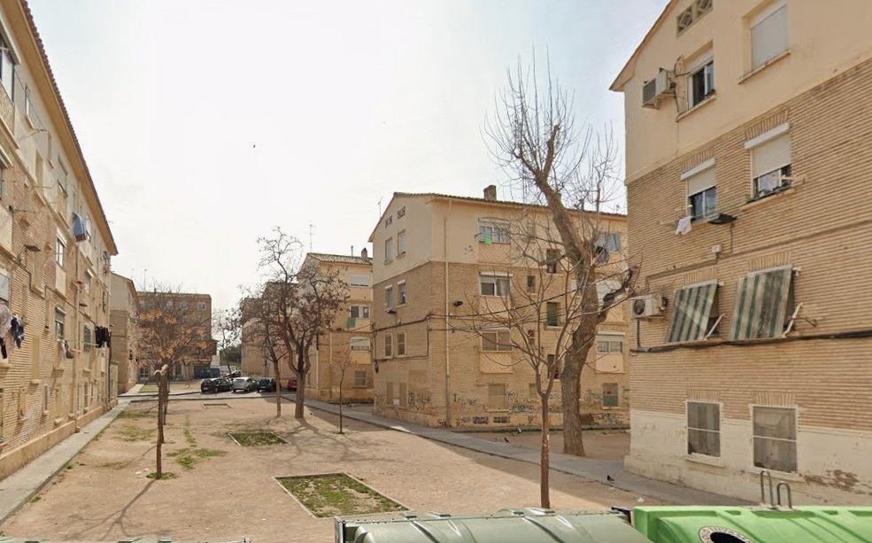 Exterior view of Planta baja for sale in  Zaragoza Capital