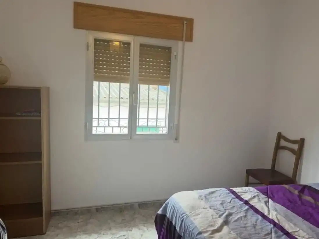 Dormitori de Casa adosada en venda en Segura de la Sierra amb Aire condicionat, Traster i Moblat
