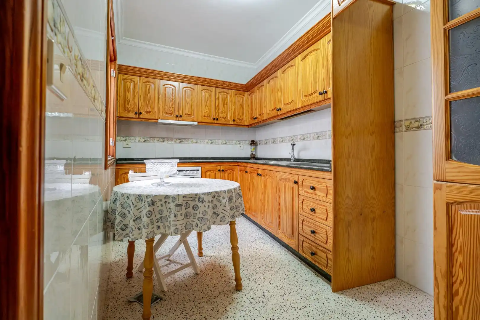 Kitchen of Houses for sale in Arucas