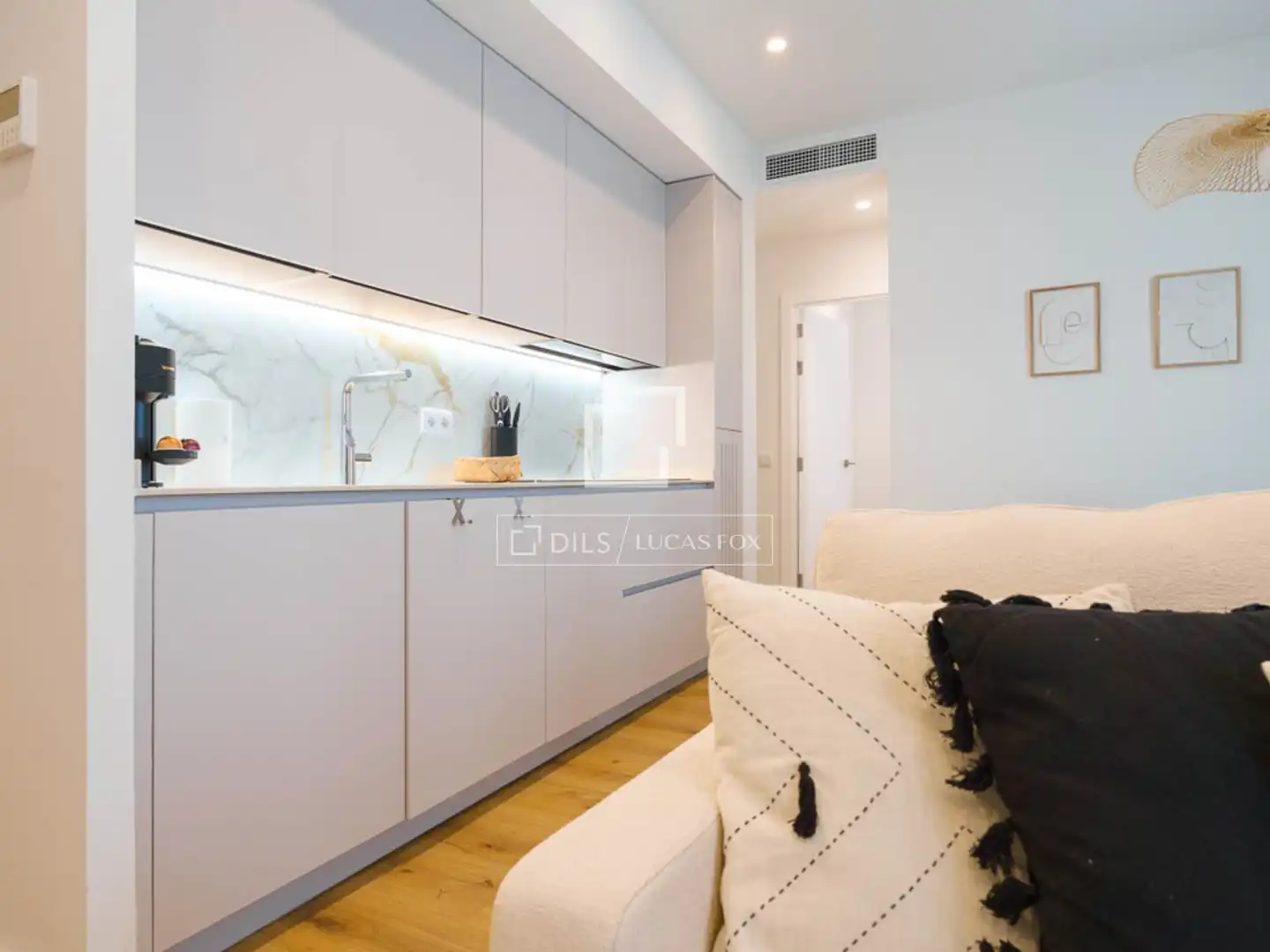 Kitchen of Flat for rent in Carretera de Cádiz
