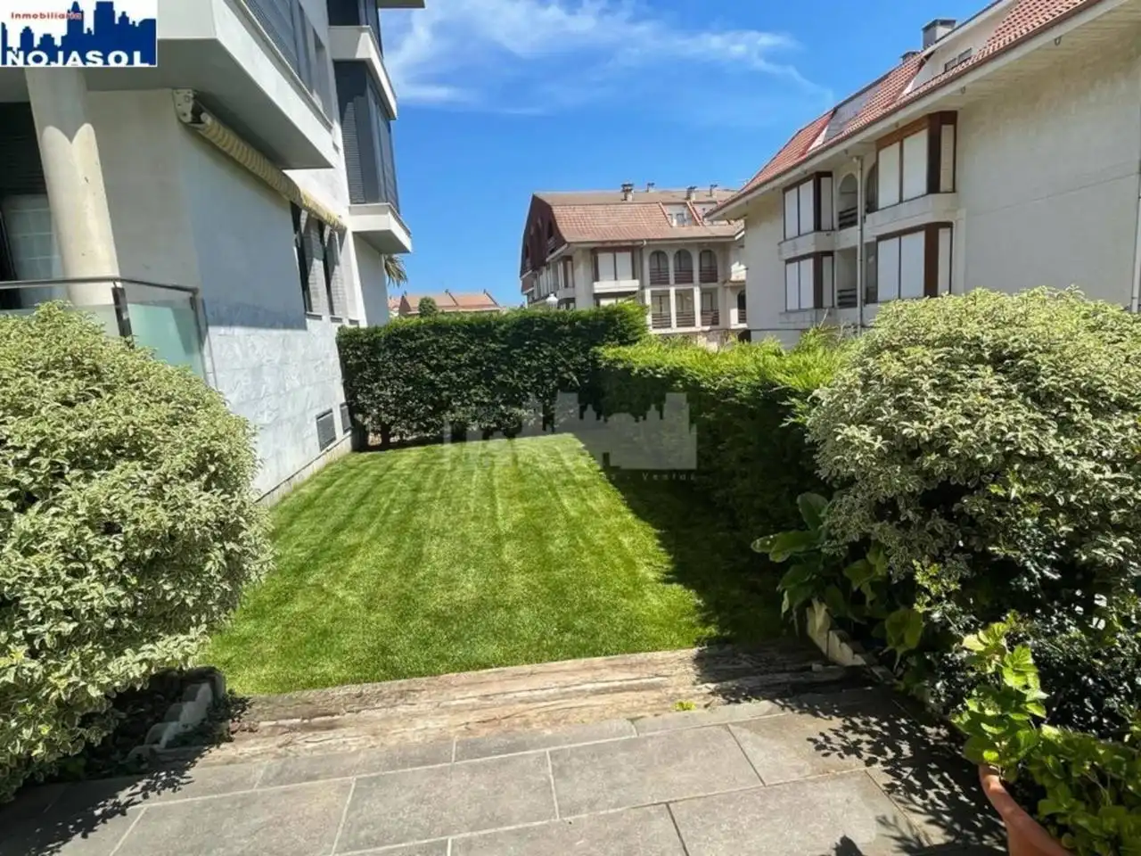 Garten von Wohnung zur Miete in Noja mit Heizung, Privatgarten und Terrasse