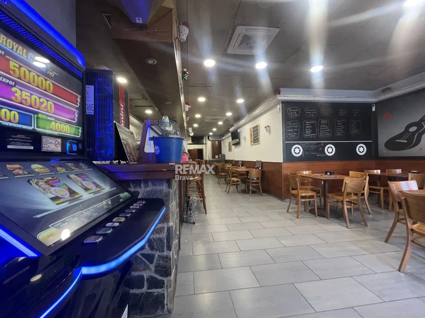 Business premises for sale in Glorieta GV DE PAU CASALS, imagen 3