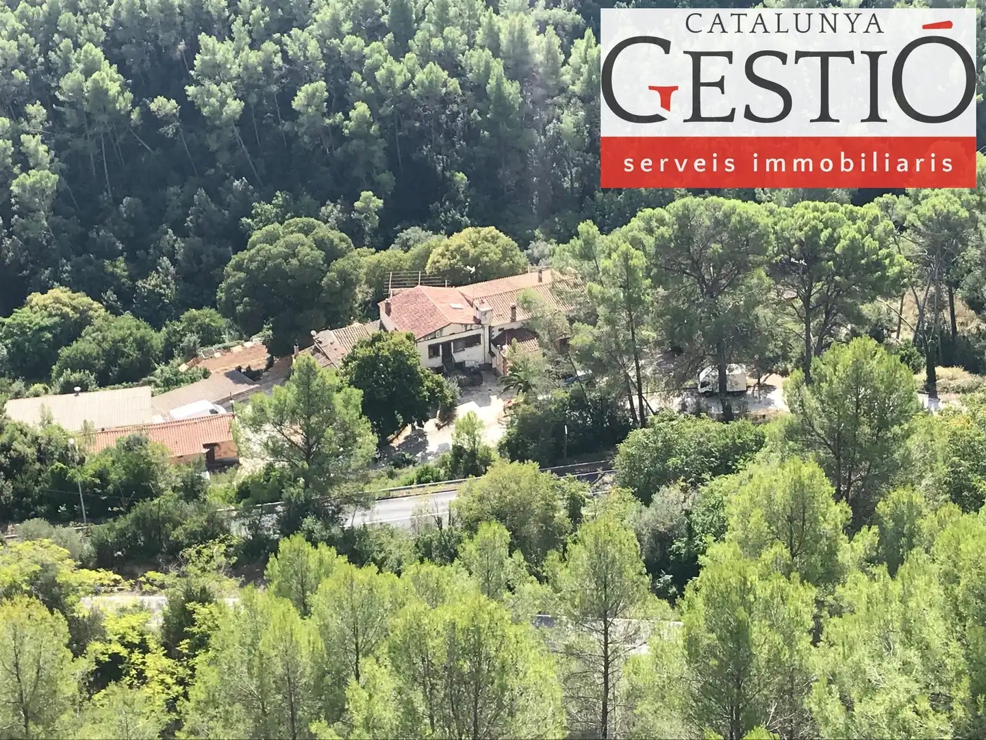 Edifici en venda a Carrer Sant Jordi, La Palma de Cervelló