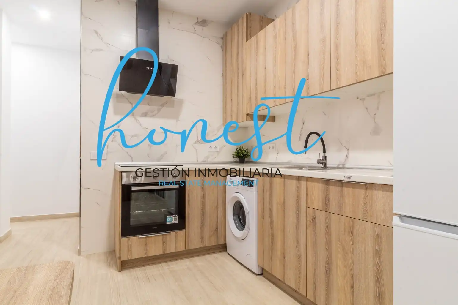 Cocina de Piso en venta en Torremolinos con Aire acondicionado y Amueblado