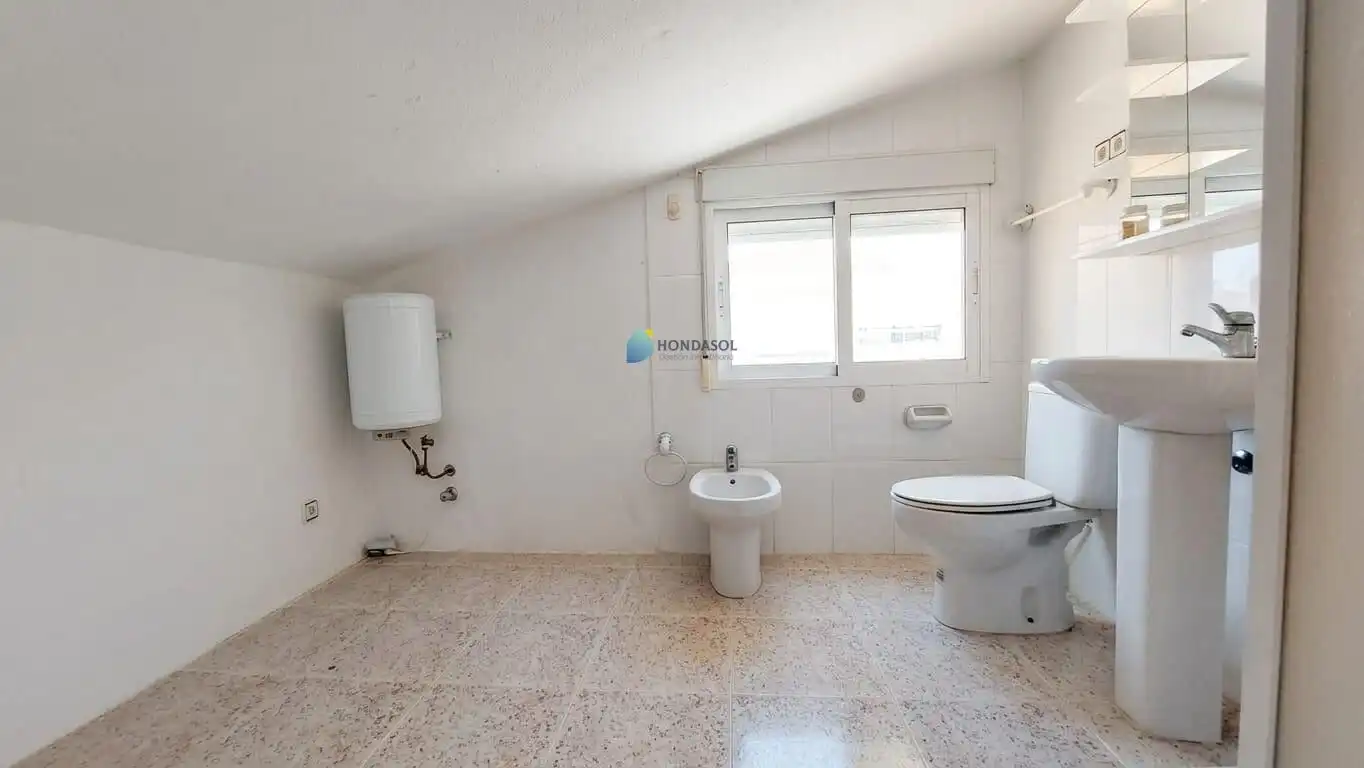Baño de Casa o chalet en venta en Cartagena con Aire acondicionado, Jardín privado y Terraza